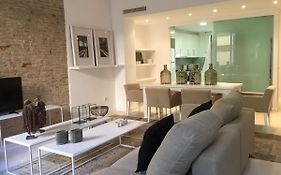 Catalans Apartment con balcón&Penthouse con terraza